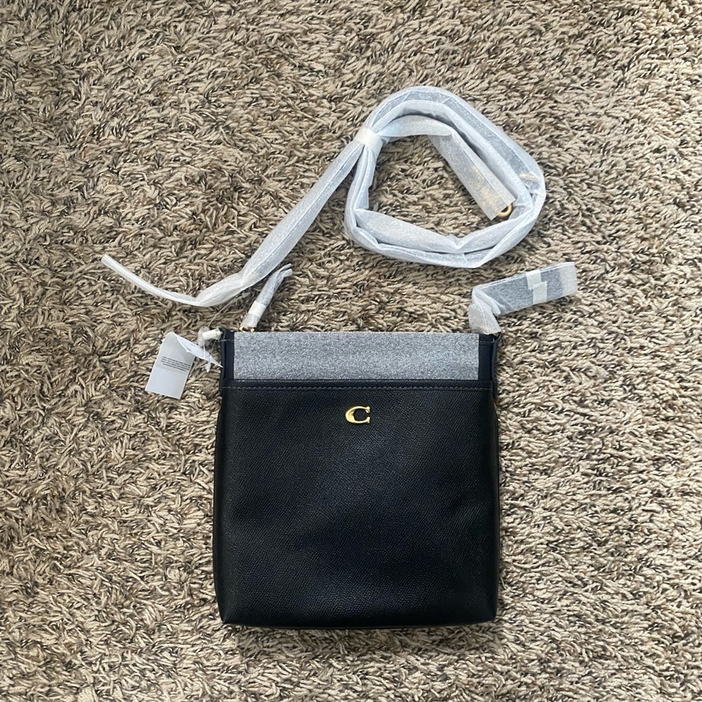 C Elegant Black and Gray Crossbody Bag